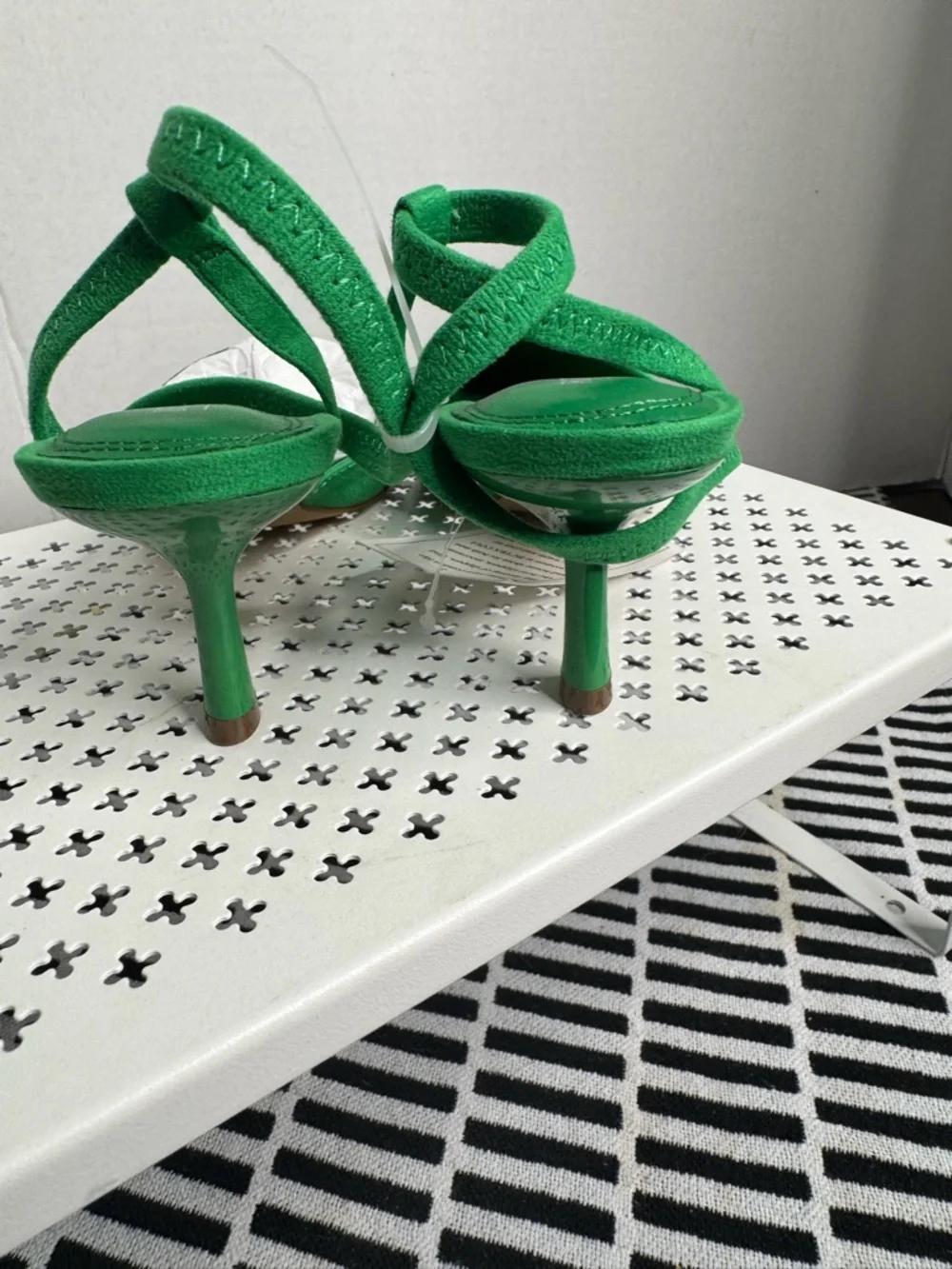 Green Pointed Toe Slingback Heels